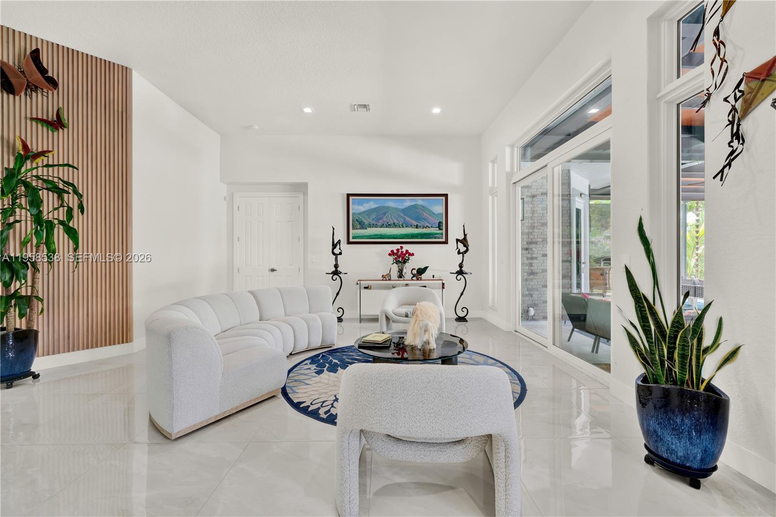 12301 NW 18th St Plantation, FL 33323