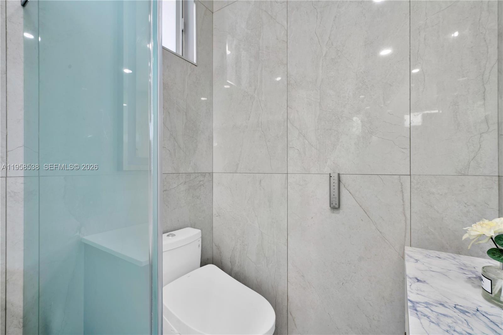 12301 NW 18th St Plantation, FL 33323