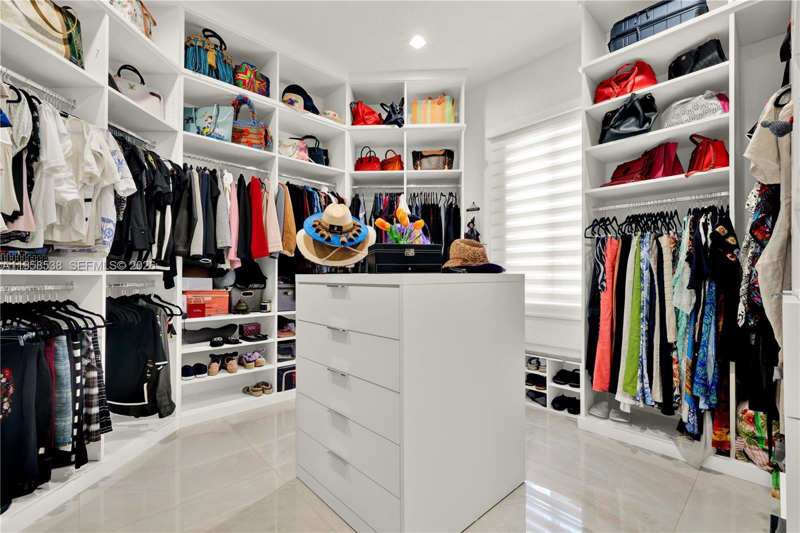 12301 NW 18th St Plantation, FL 33323