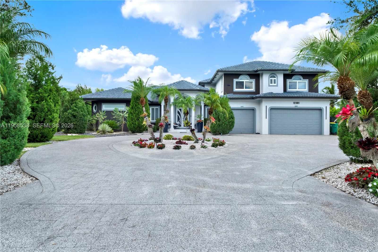 12301 NW 18th St Plantation, FL 33323