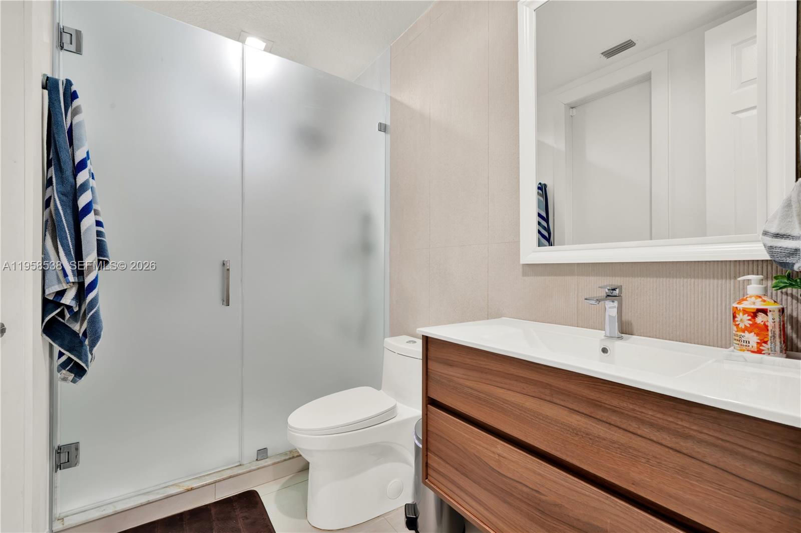 12301 NW 18th St Plantation, FL 33323