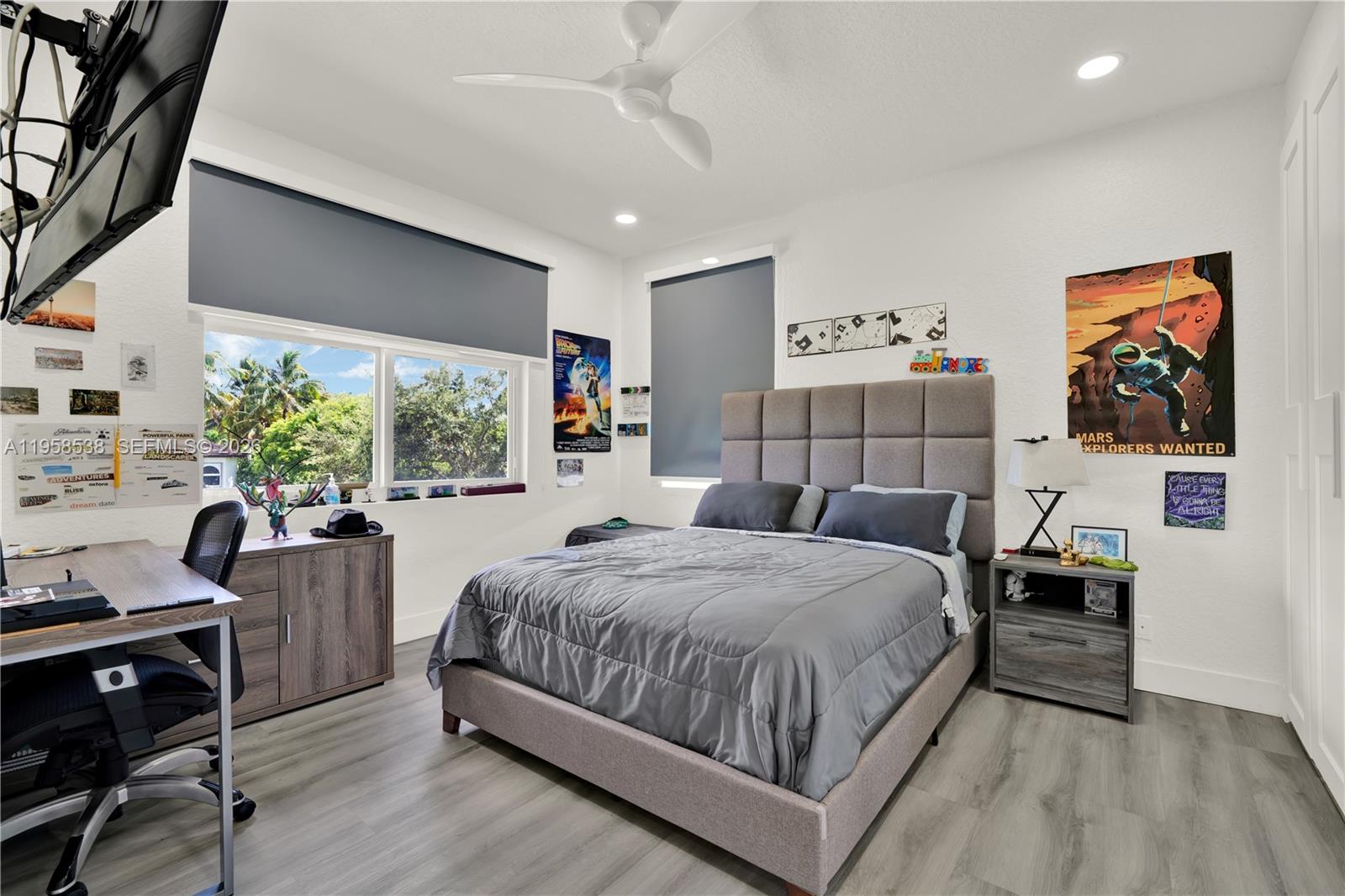 12301 NW 18th St Plantation, FL 33323