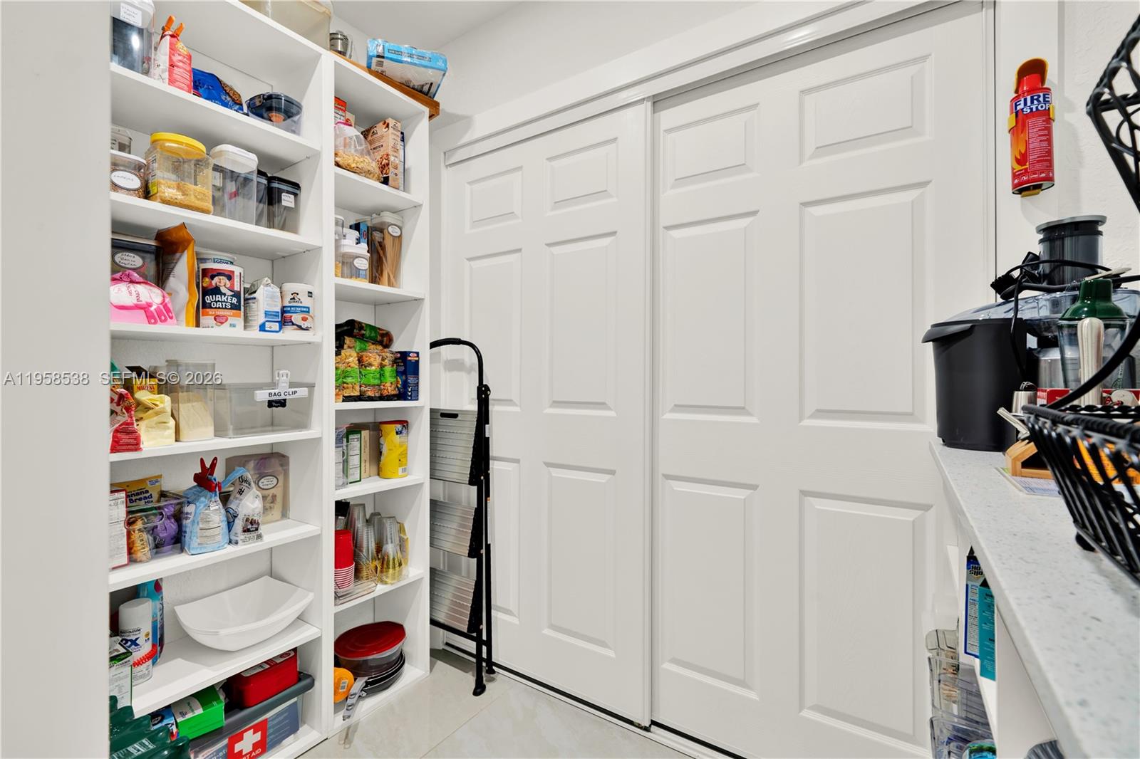 12301 NW 18th St Plantation, FL 33323