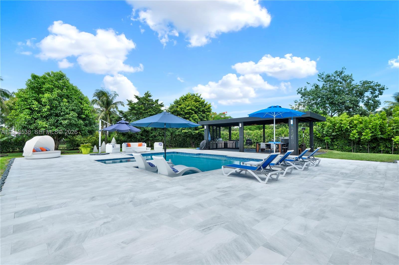 12301 NW 18th St Plantation, FL 33323