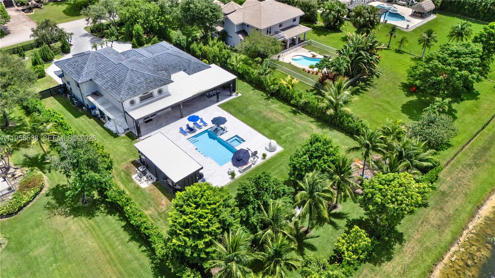 12301 NW 18th St Plantation, FL 33323