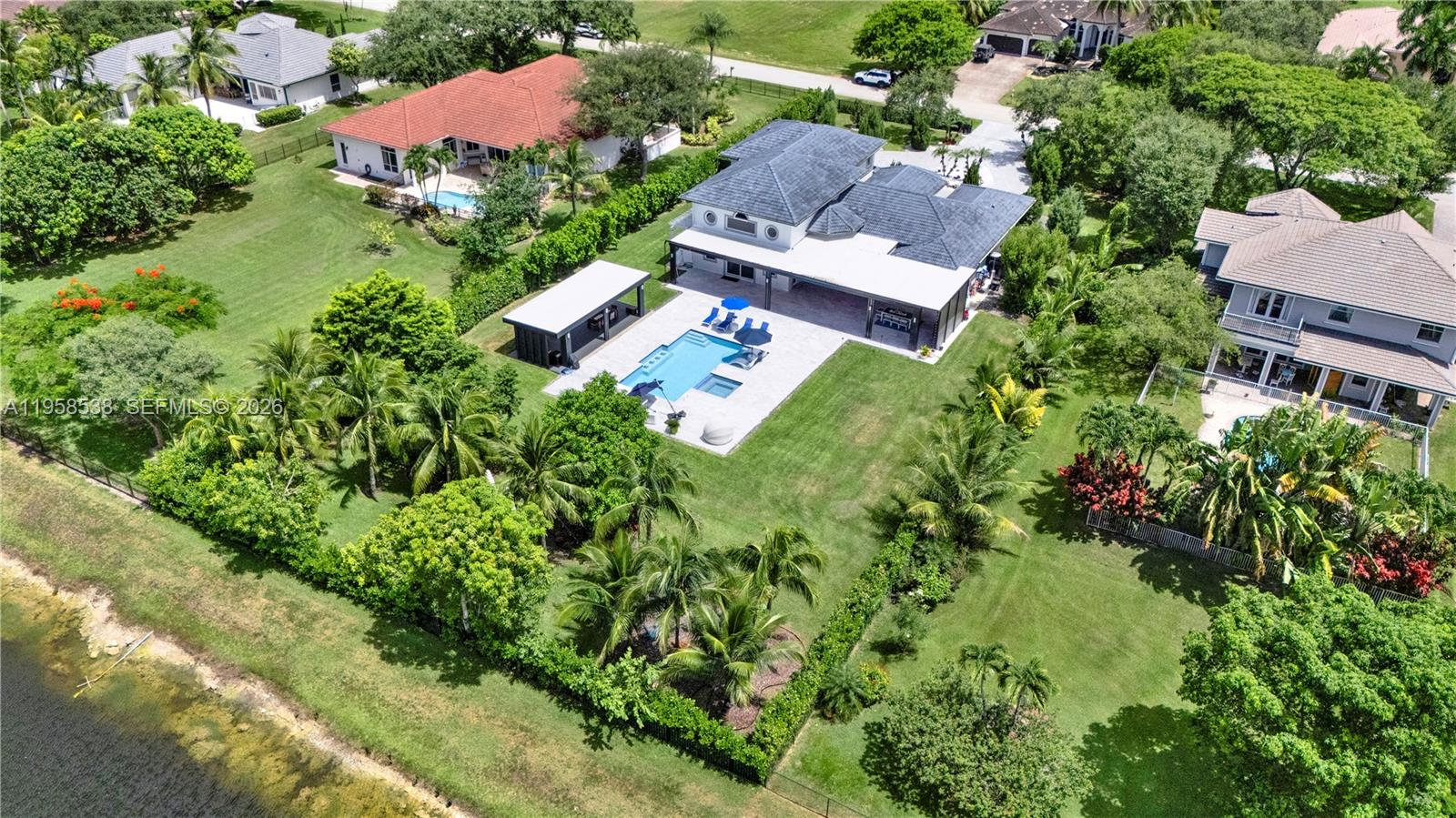 12301 NW 18th St Plantation, FL 33323