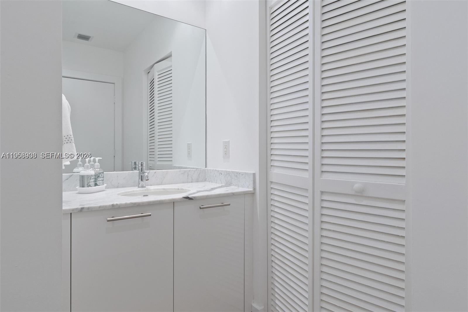 image The Plaza on Brickell East17