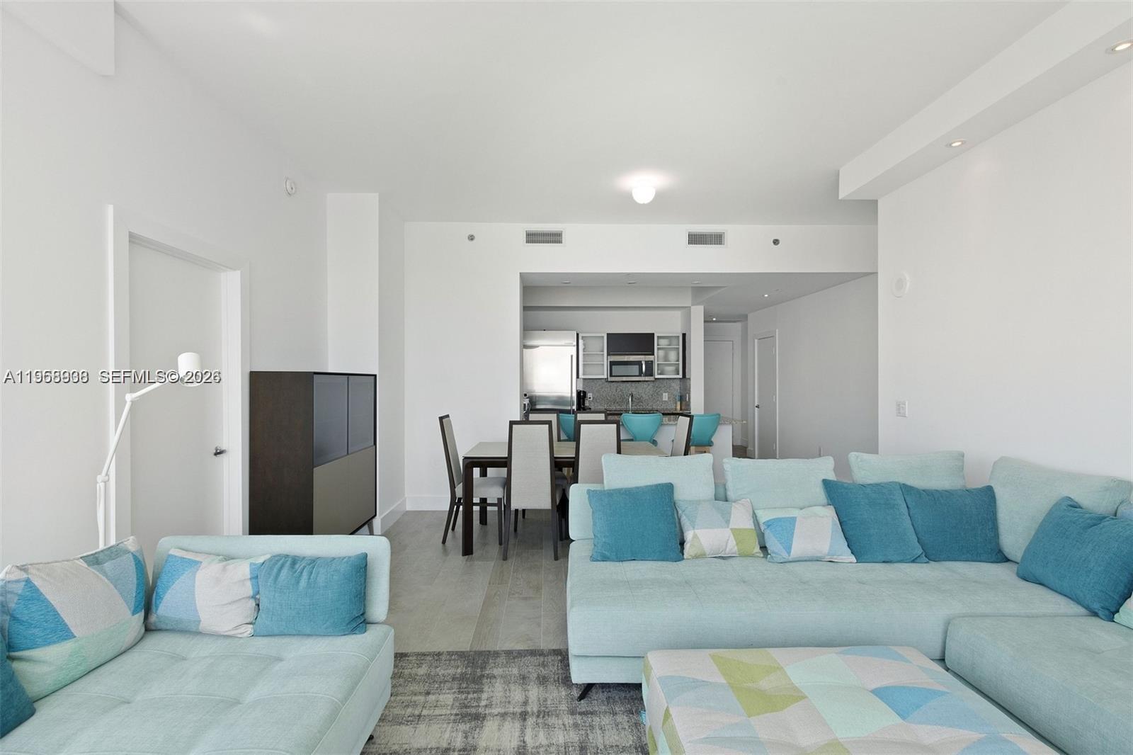 image The Plaza on Brickell East6