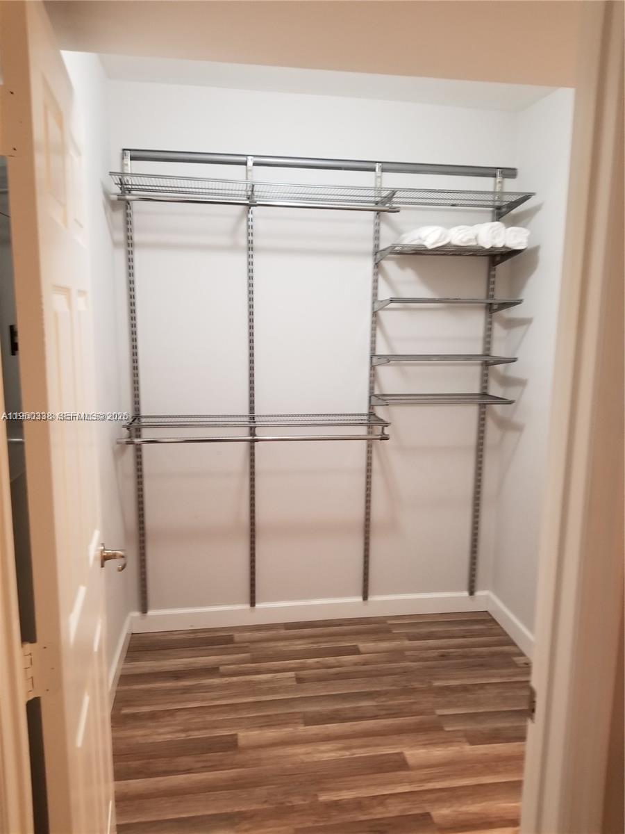 1045 Meridian Ave #5