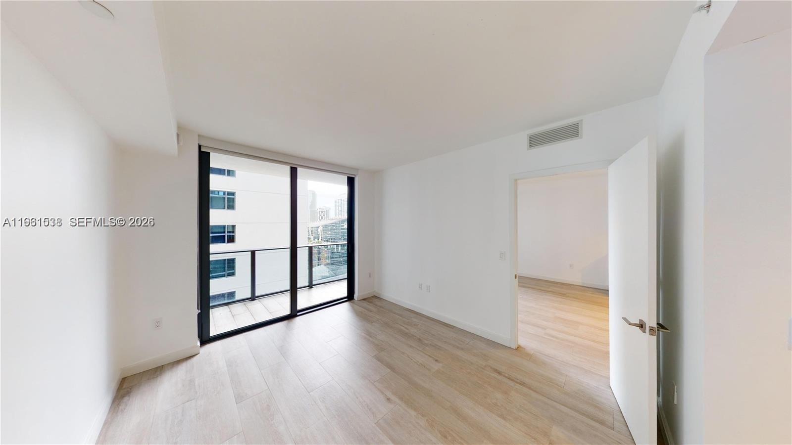 image Brickell Heights West9