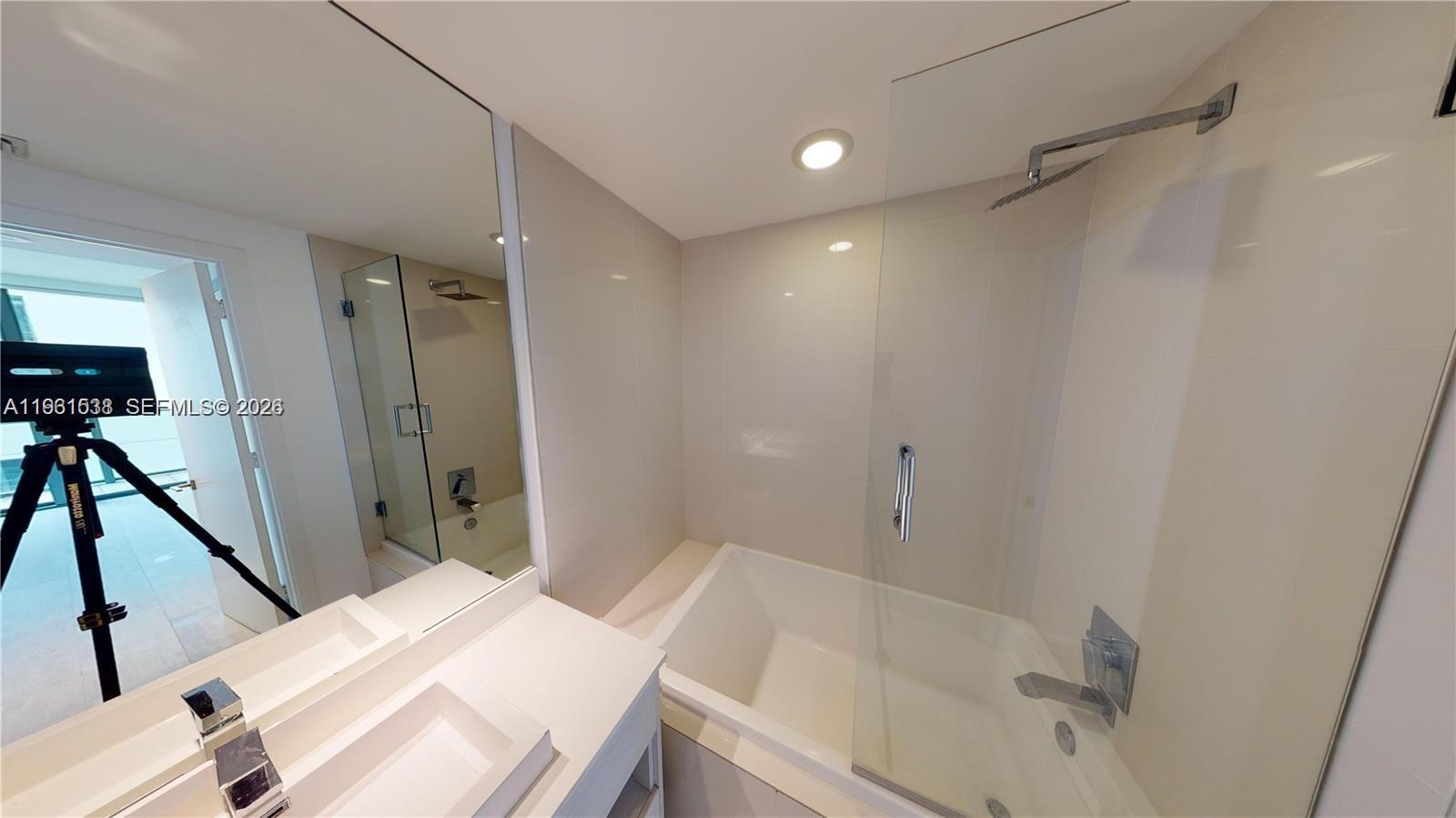 image Brickell Heights West12