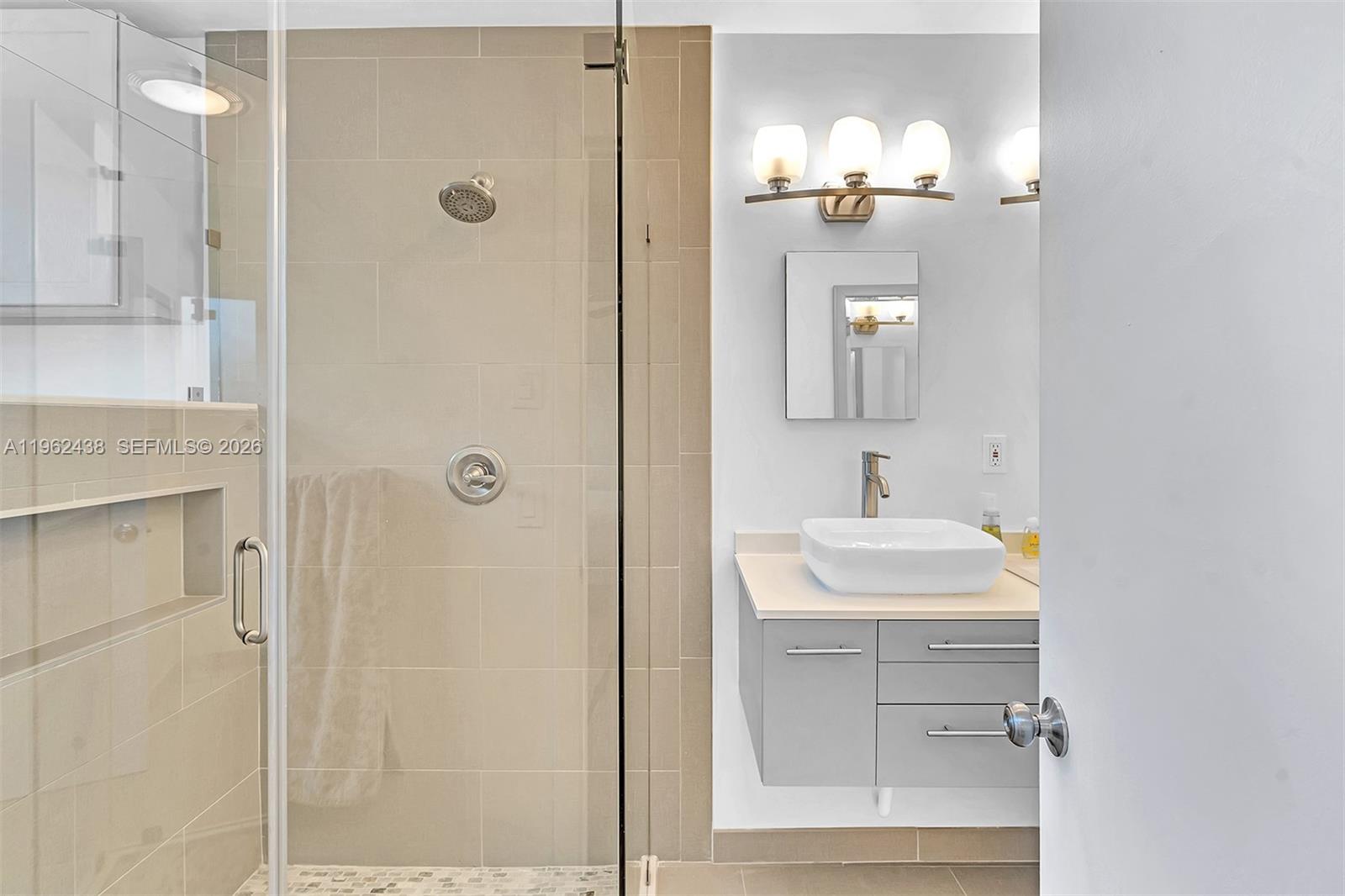 3437 Buchanan St Hollywood, FL 33021