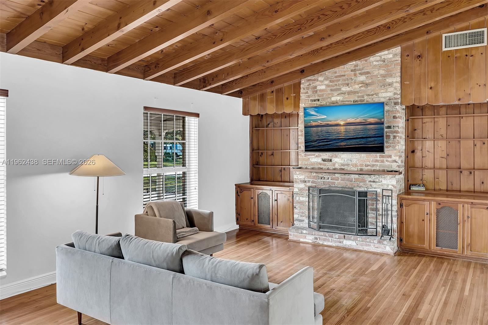 3437 Buchanan St Hollywood, FL 33021