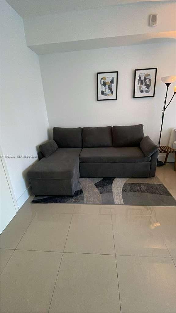 image Brickell House47