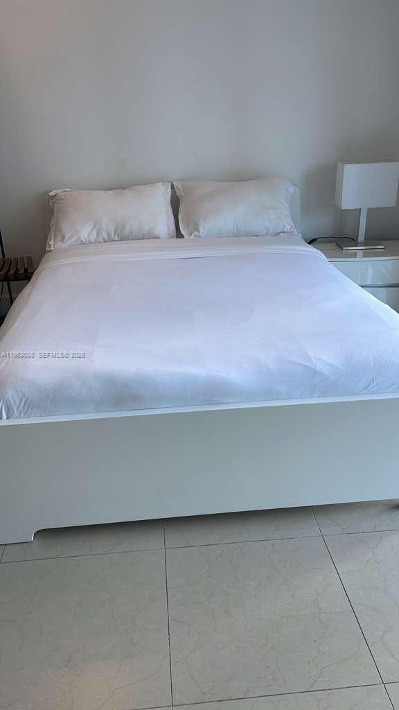 image Brickell House49