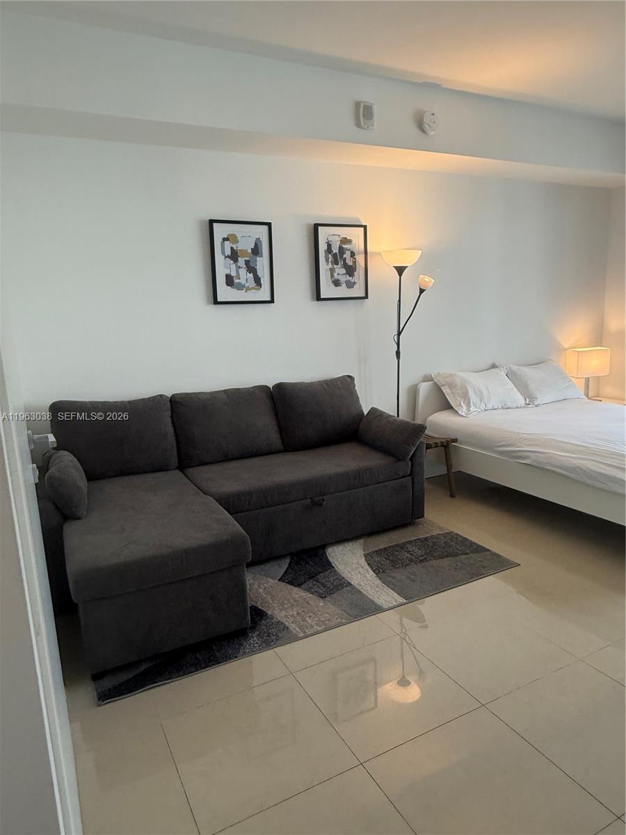 image Brickell House53