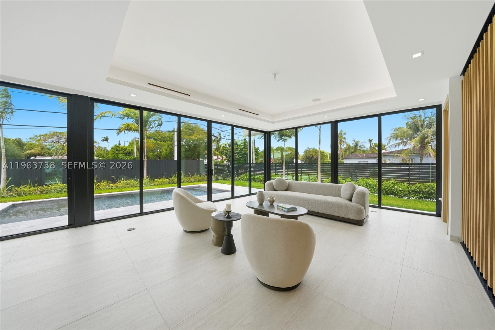 4401 SW 14th St Miami, FL 33134