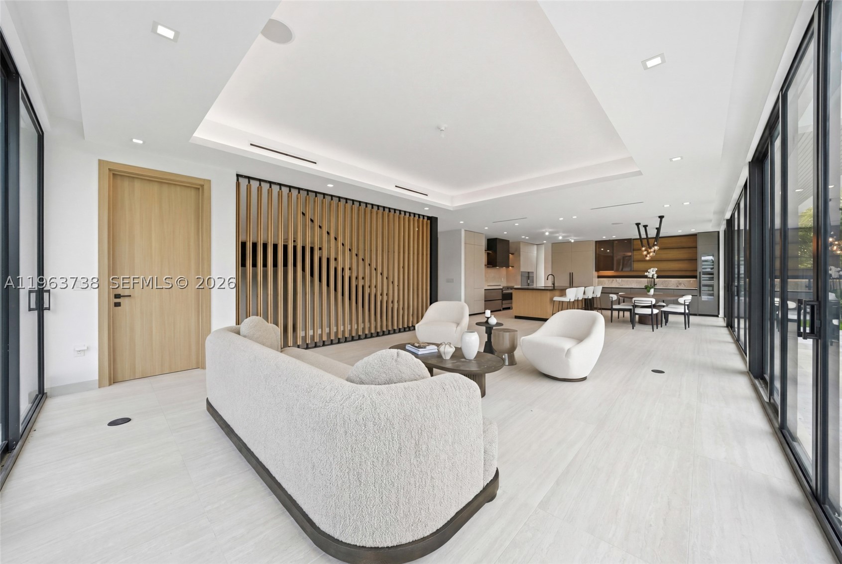 4401 SW 14th St Miami, FL 33134