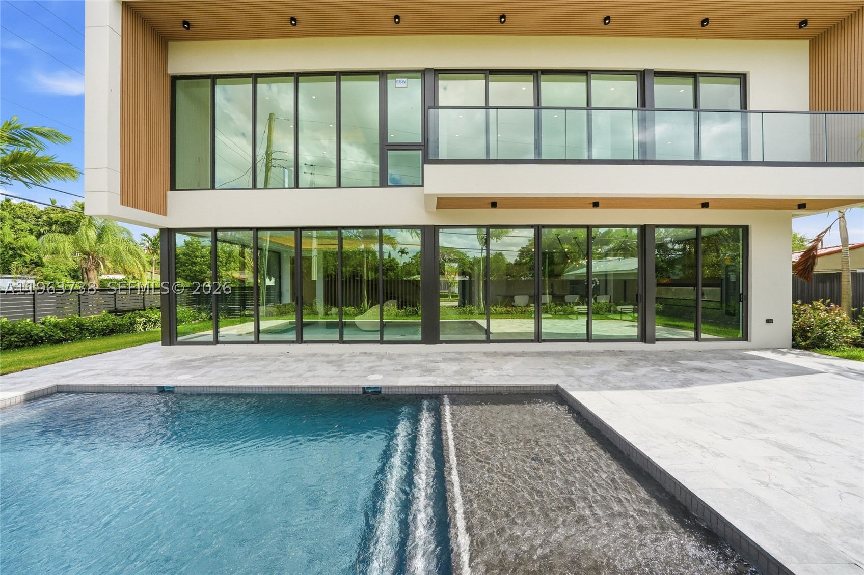 4401 SW 14th St Miami, FL 33134