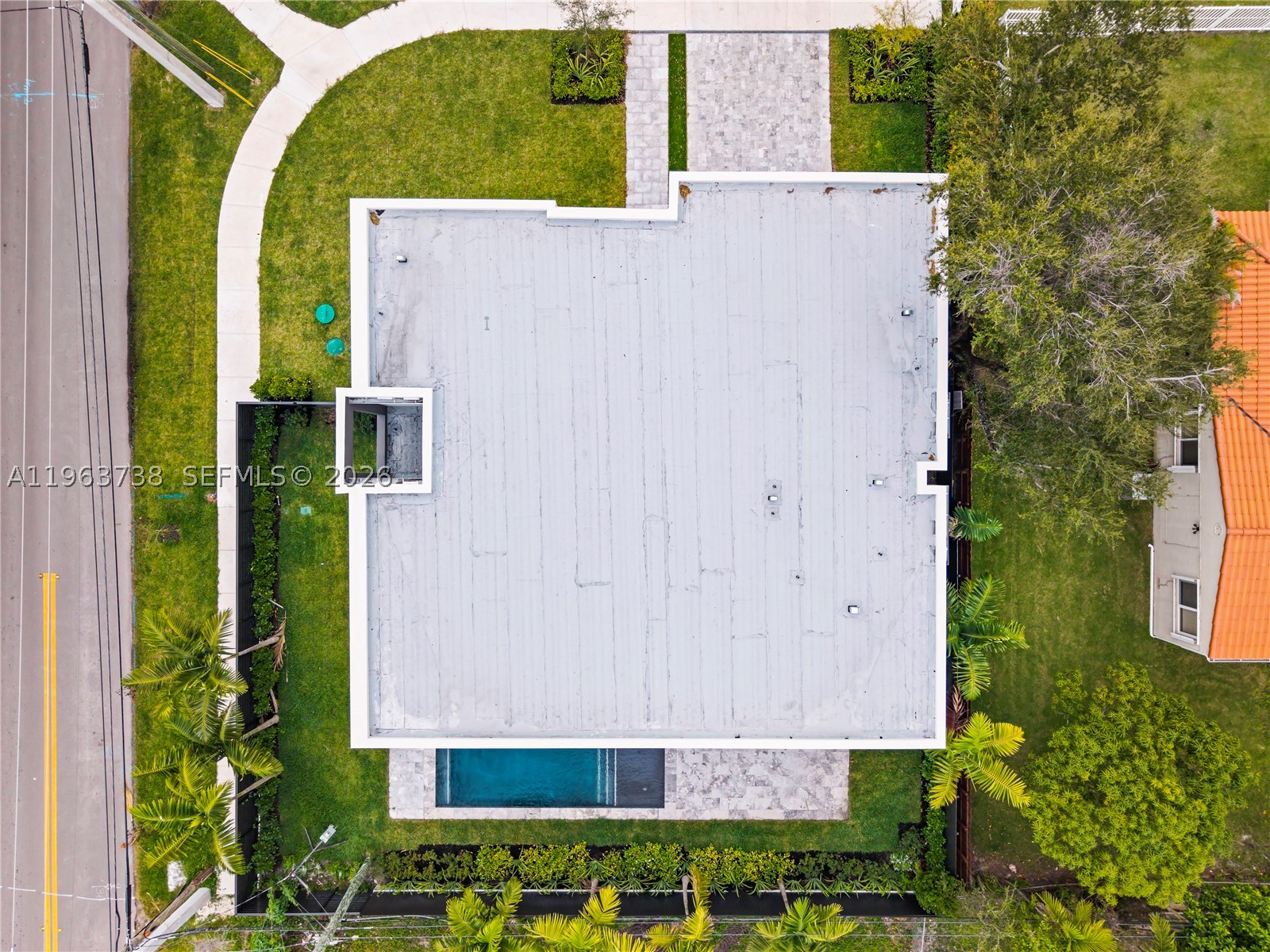 4401 SW 14th St Miami, FL 33134