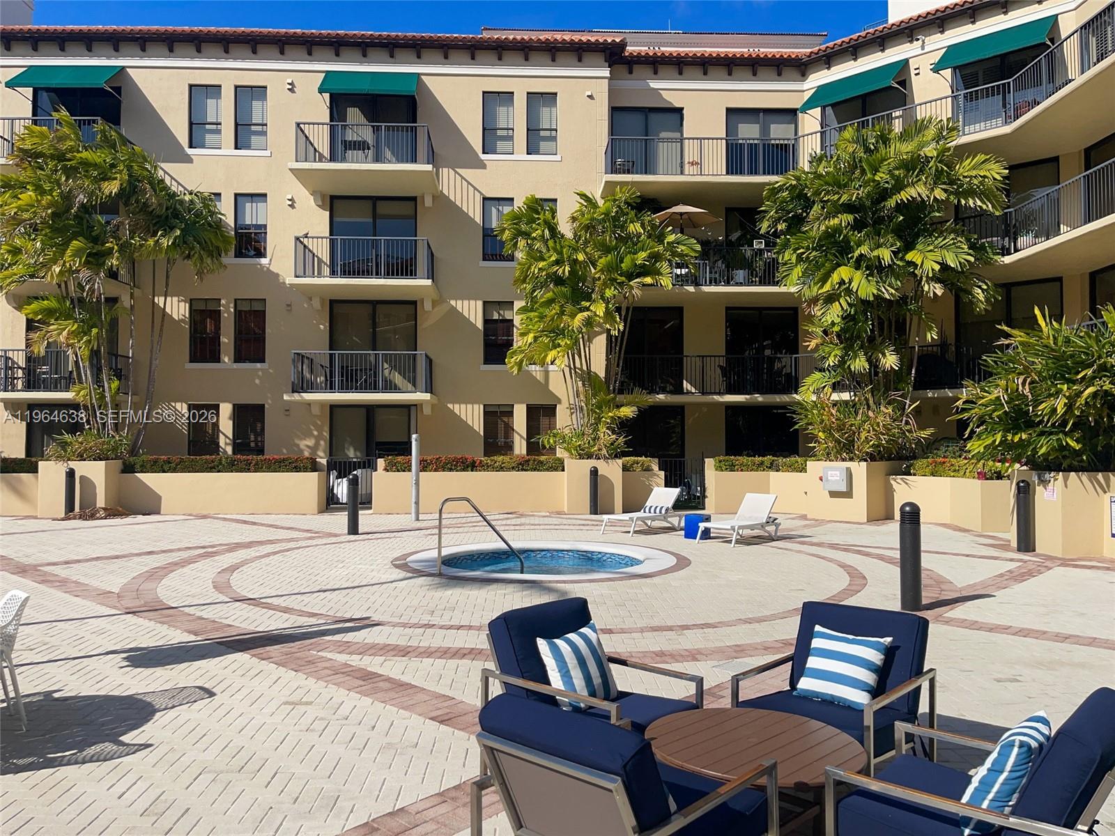 image 55 MERRICK CONDO41