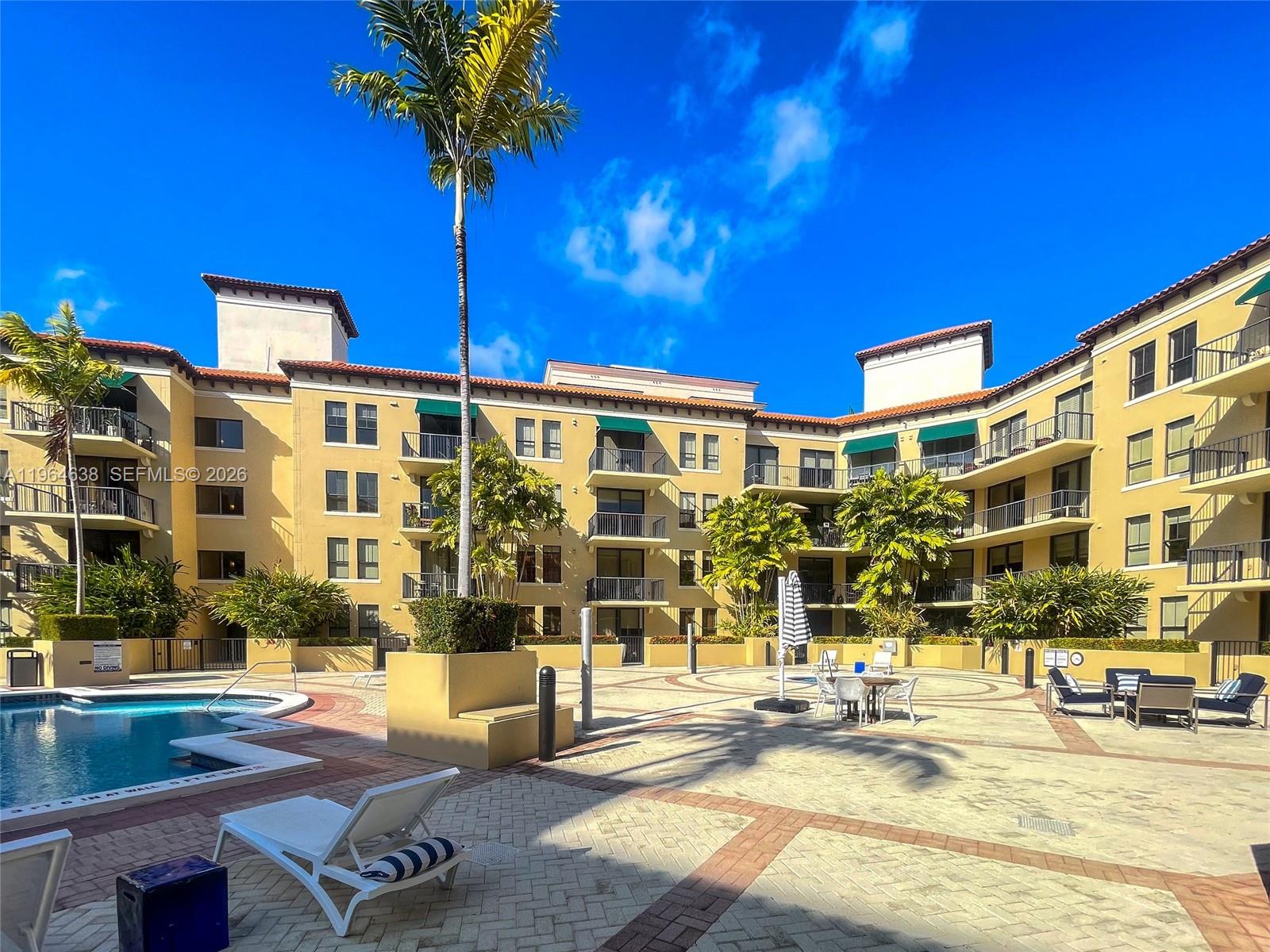 image 55 MERRICK CONDO43