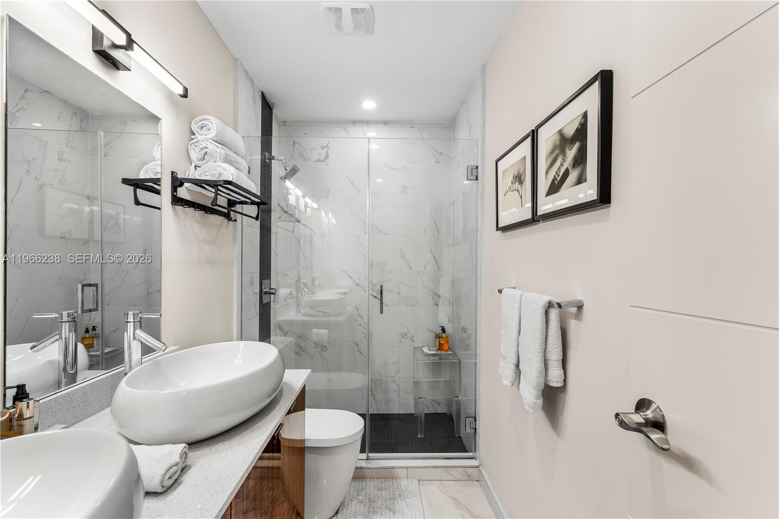 221 NE 44th St Miami, FL 33137