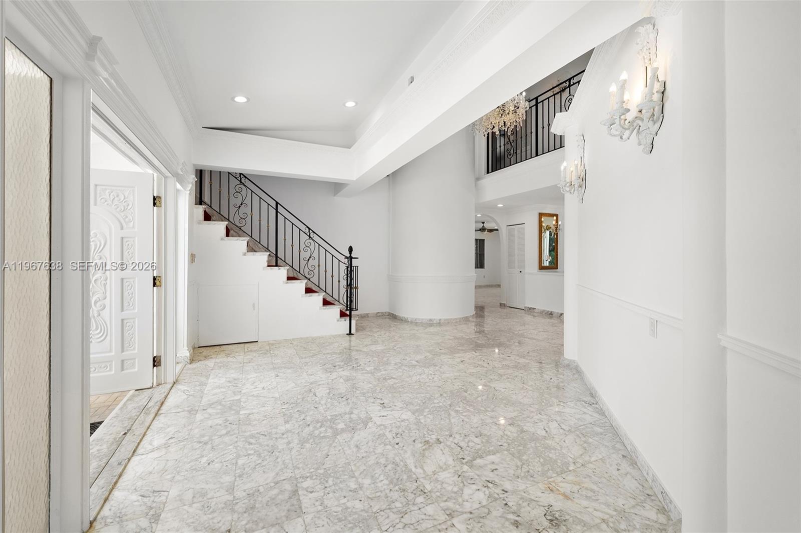 465 Golden Bch Dr Golden Beach, FL 33160