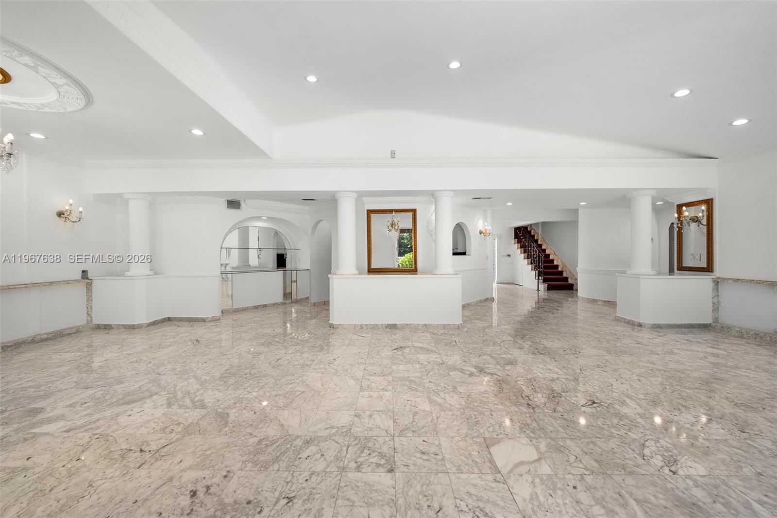 465 Golden Bch Dr Golden Beach, FL 33160