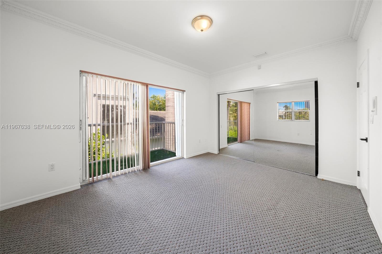 465 Golden Bch Dr Golden Beach, FL 33160