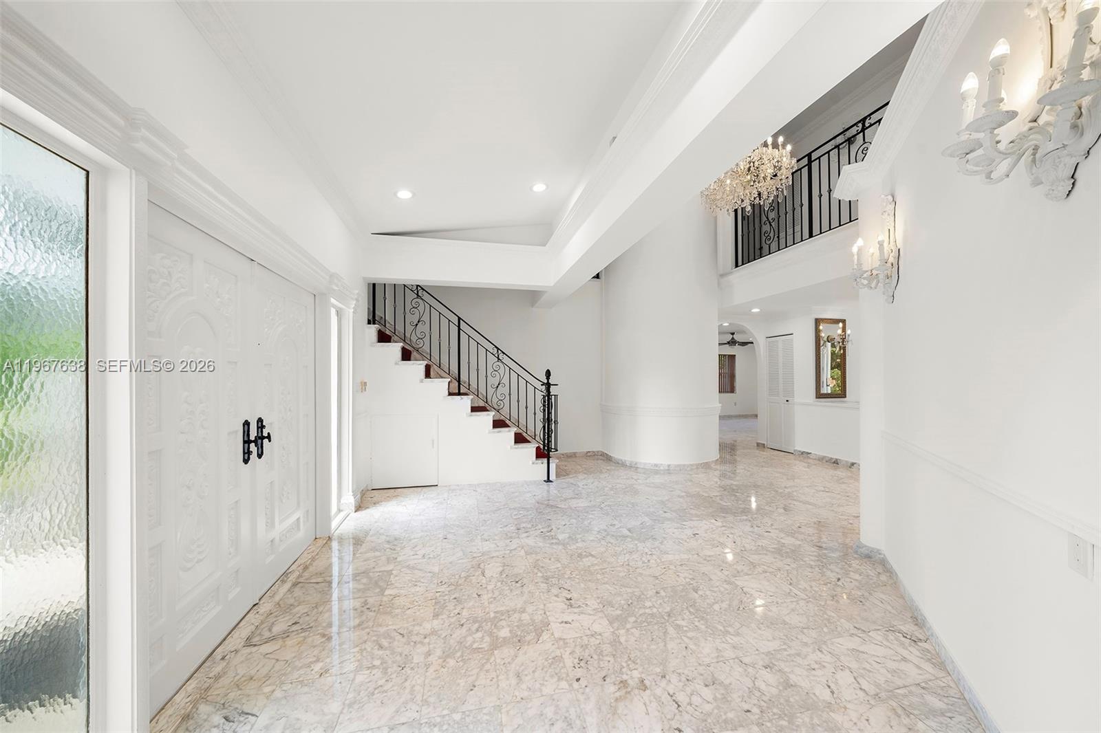 465 Golden Bch Dr Golden Beach, FL 33160