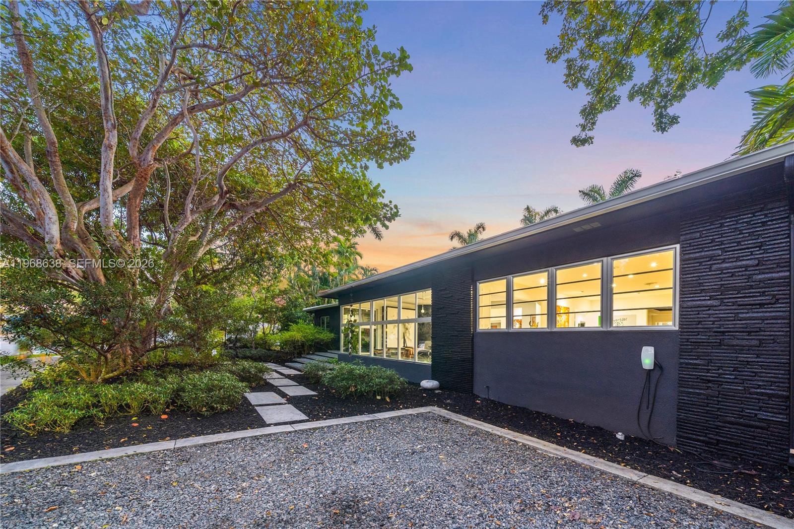 5600 N Bayshore Dr Miami, FL 33137