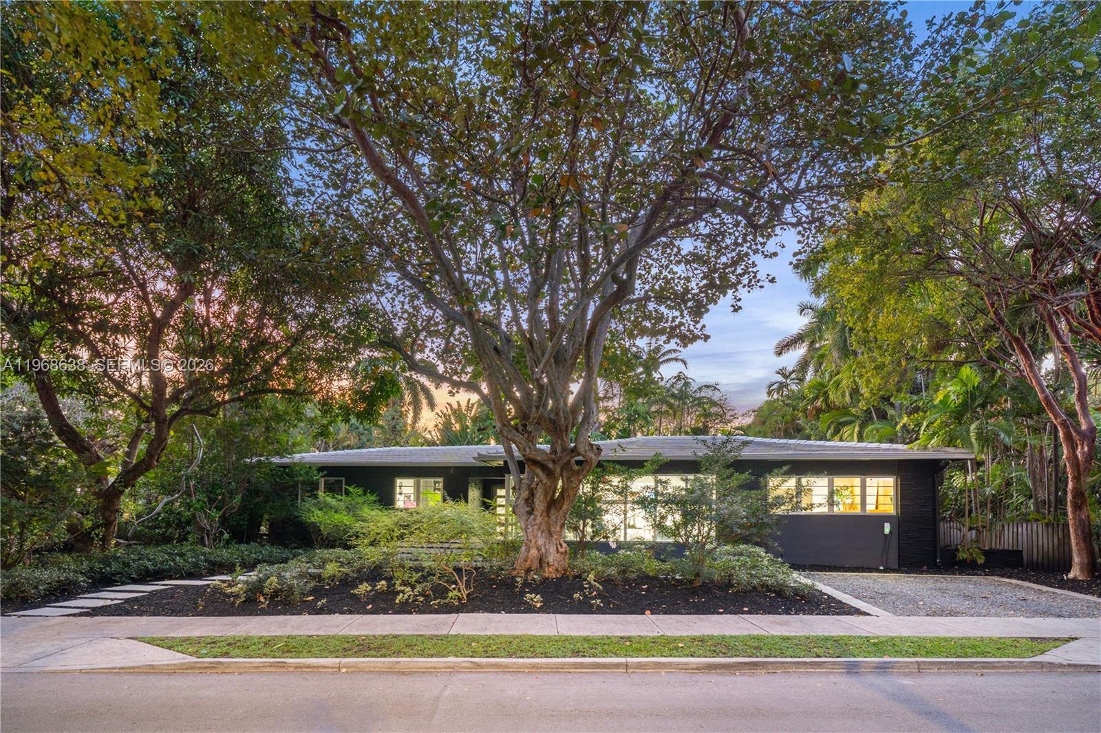 5600 N Bayshore Dr Miami, FL 33137