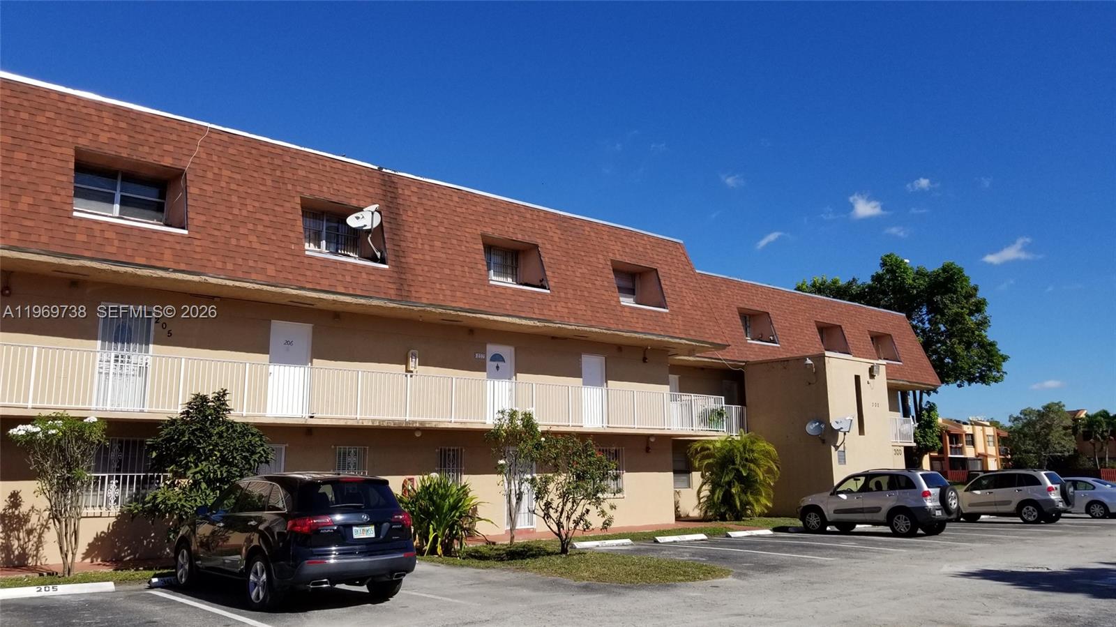 300 NW 107th Ave #206