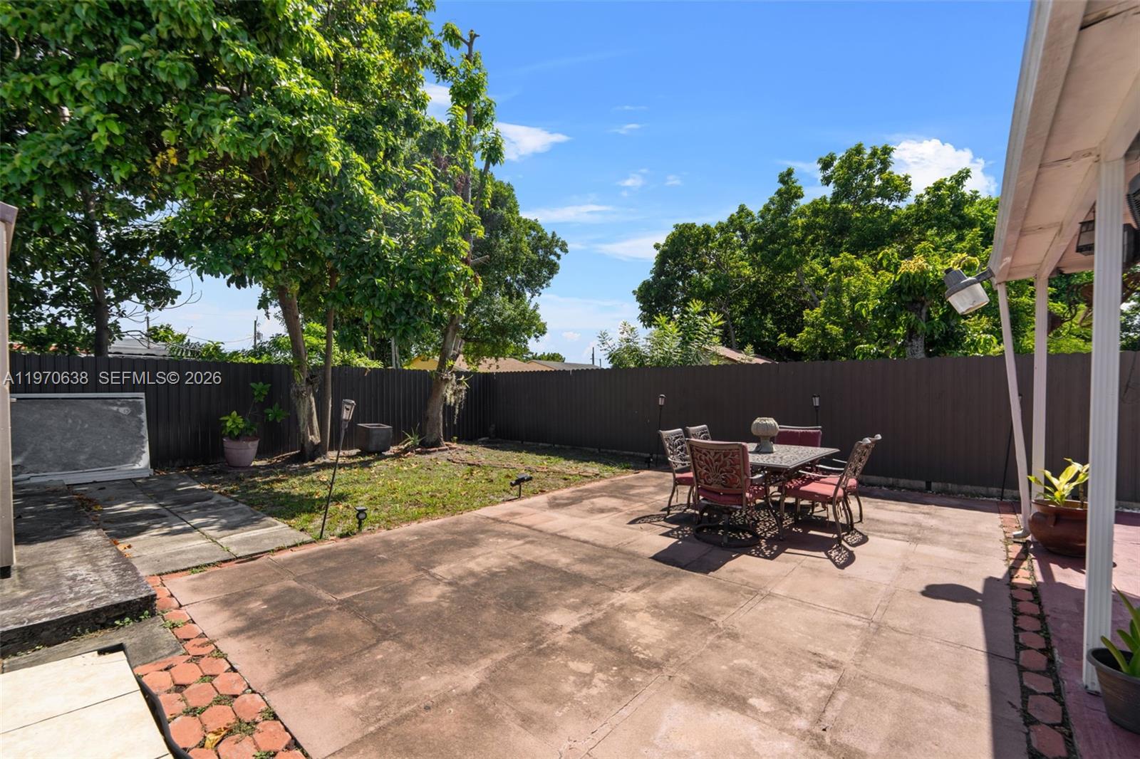 3140 NW 59th St Miami, FL 33142