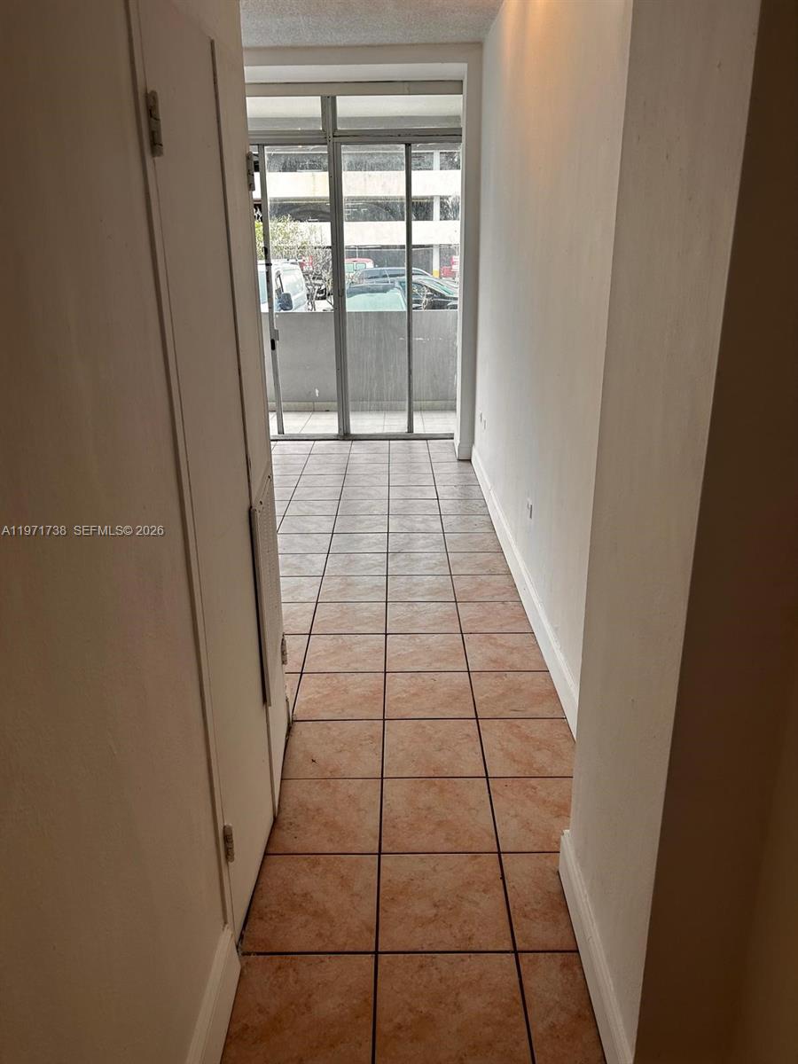 7545 E Treasure Dr #1A North Bay Village, FL 33141