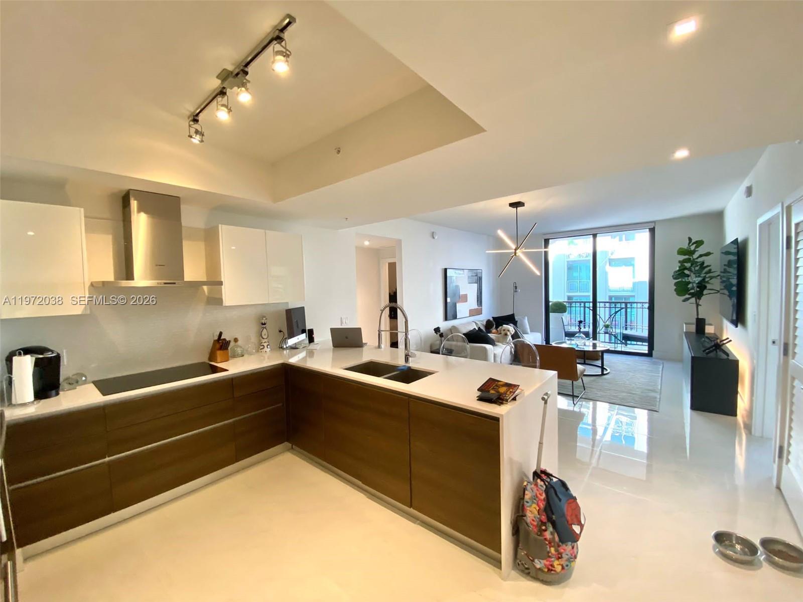 301 Altara Ave #701 Coral Gables, FL 33146