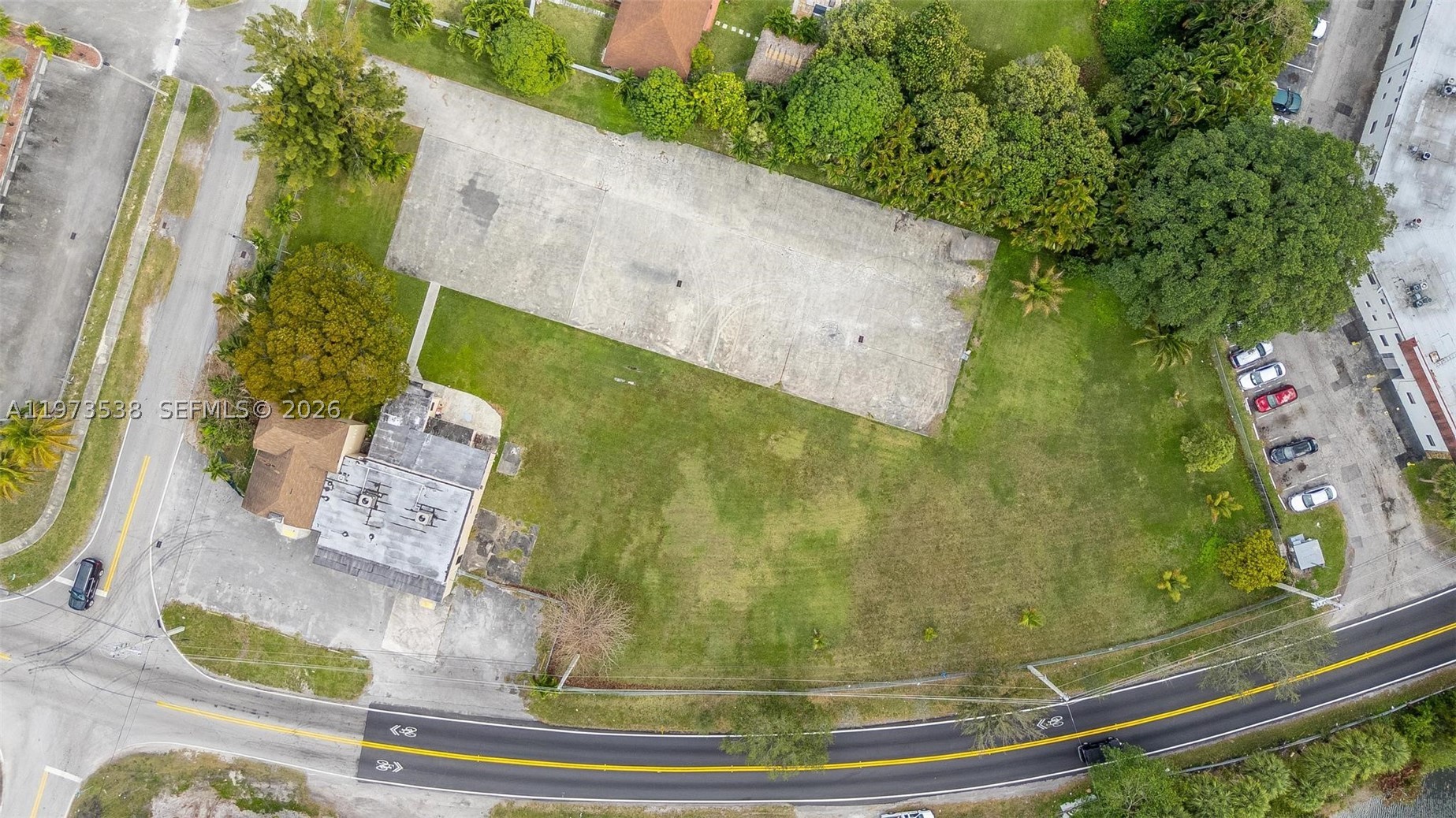 15343 NW 2nd Ave Miami, FL 33169