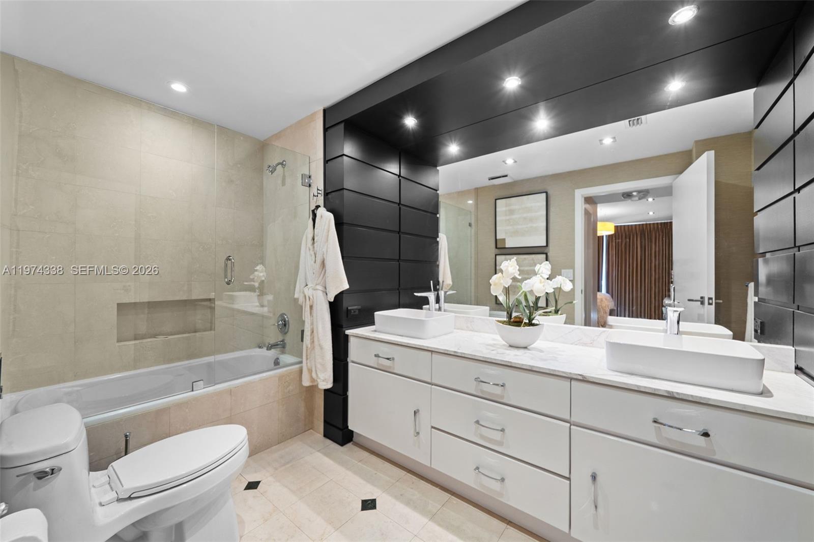 9601 Collins Ave #1208 Bal Harbour, FL 33154