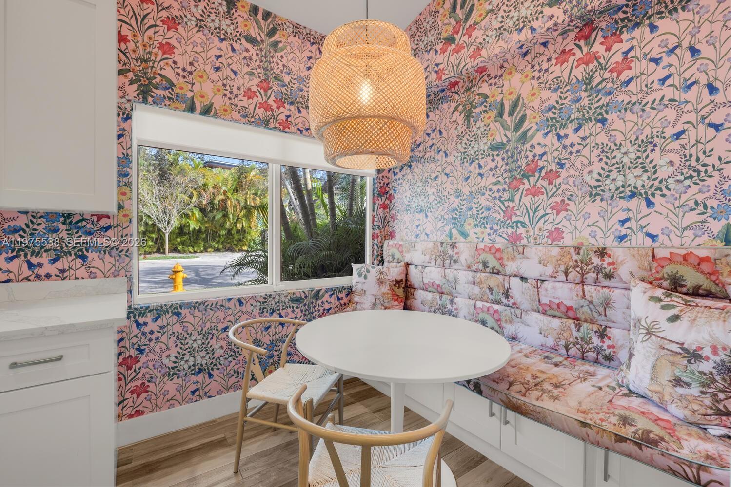 7630 NE 8th Ave Miami, FL 33138