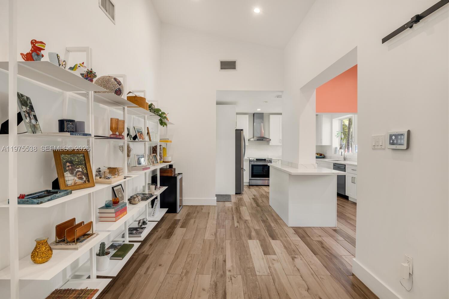 7630 NE 8th Ave Miami, FL 33138