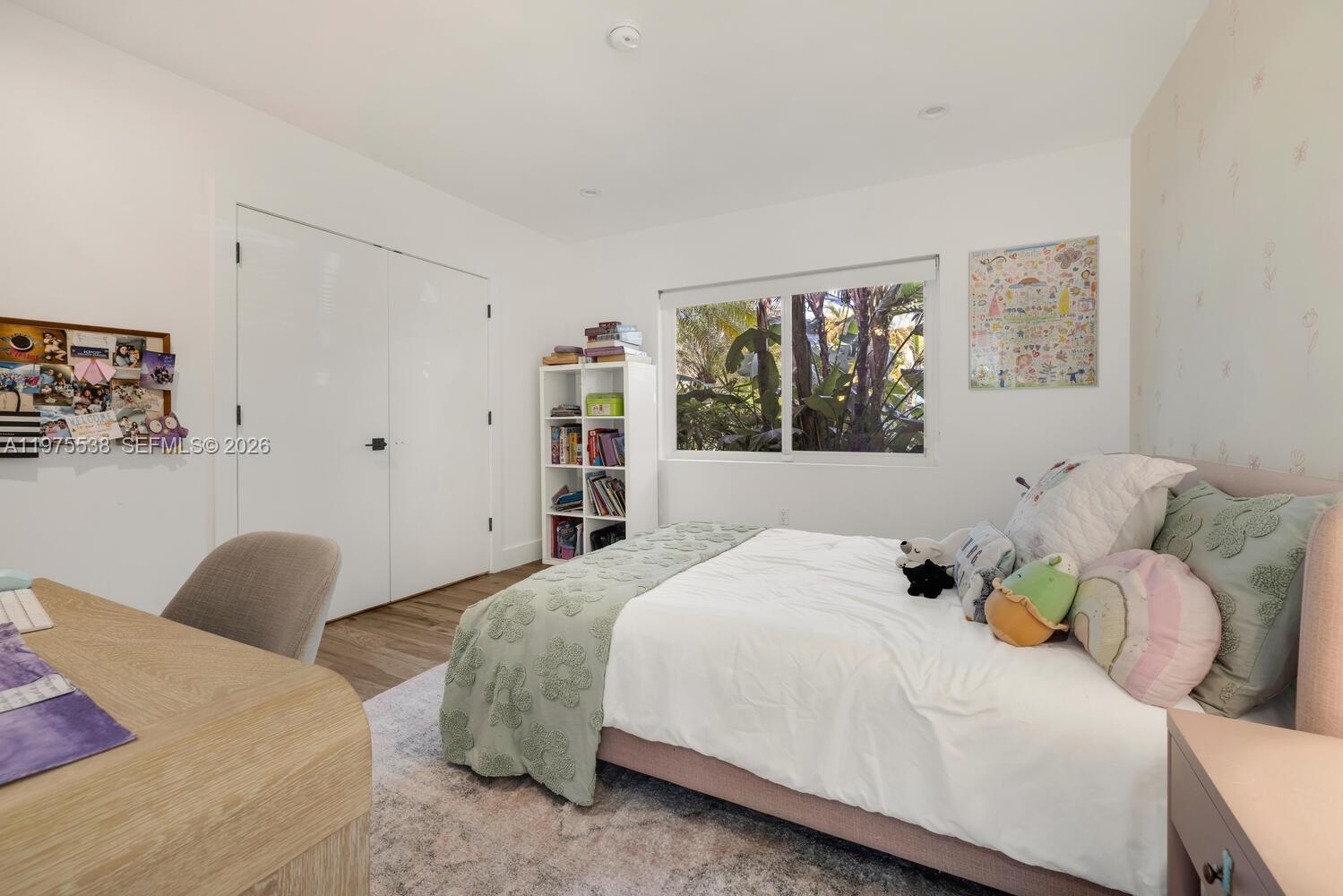 7630 NE 8th Ave Miami, FL 33138