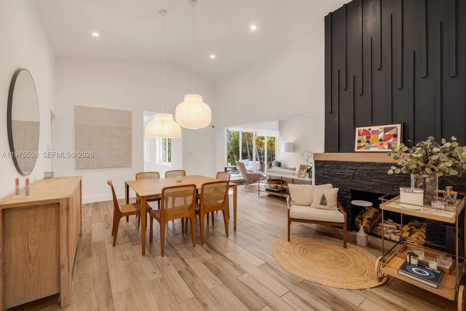 7630 NE 8th Ave Miami, FL 33138