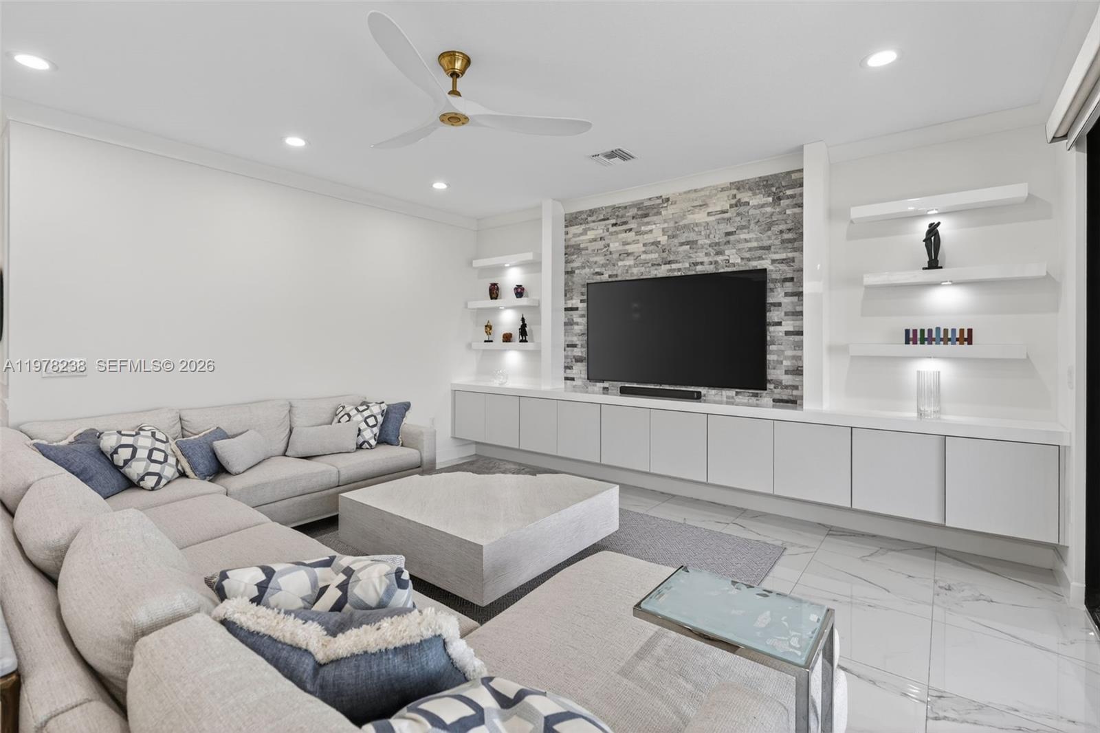 12598 SW Alongshore Dr Port St Lucie, FL 34987