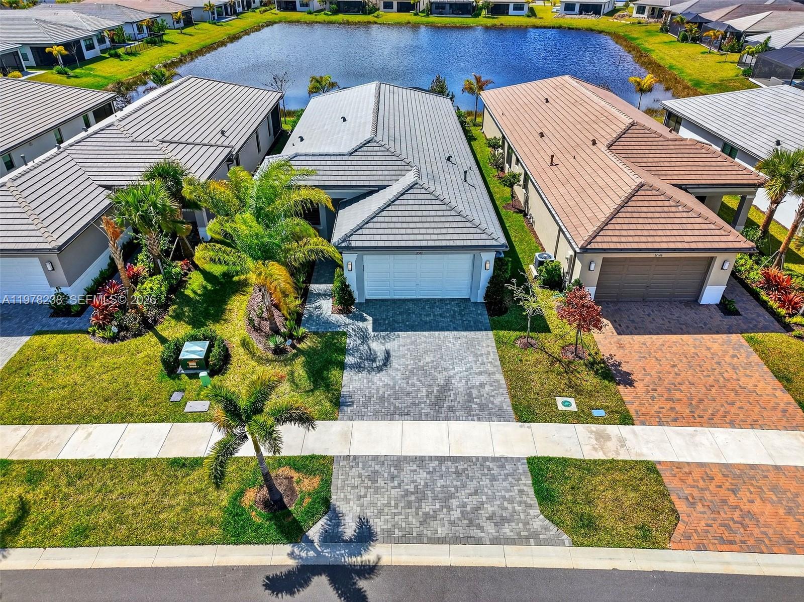 12598 SW Alongshore Dr Port St Lucie, FL 34987