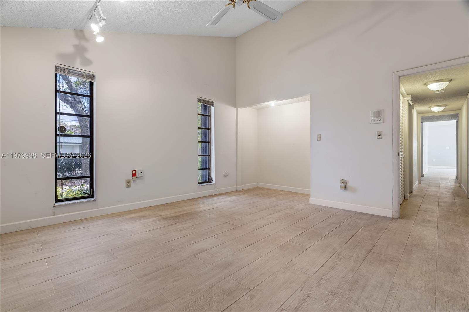 7010 SW 66th Ave #25 South Miami, FL 33143