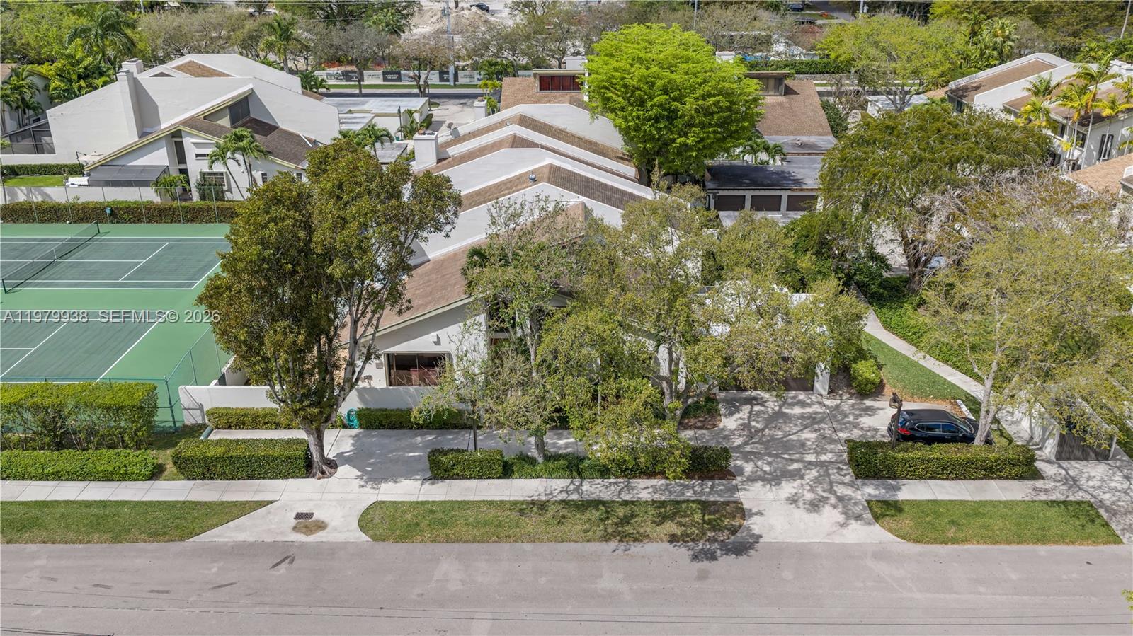 7010 SW 66th Ave #25 South Miami, FL 33143