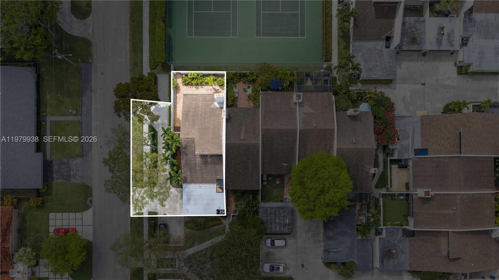 7010 SW 66th Ave #25 South Miami, FL 33143