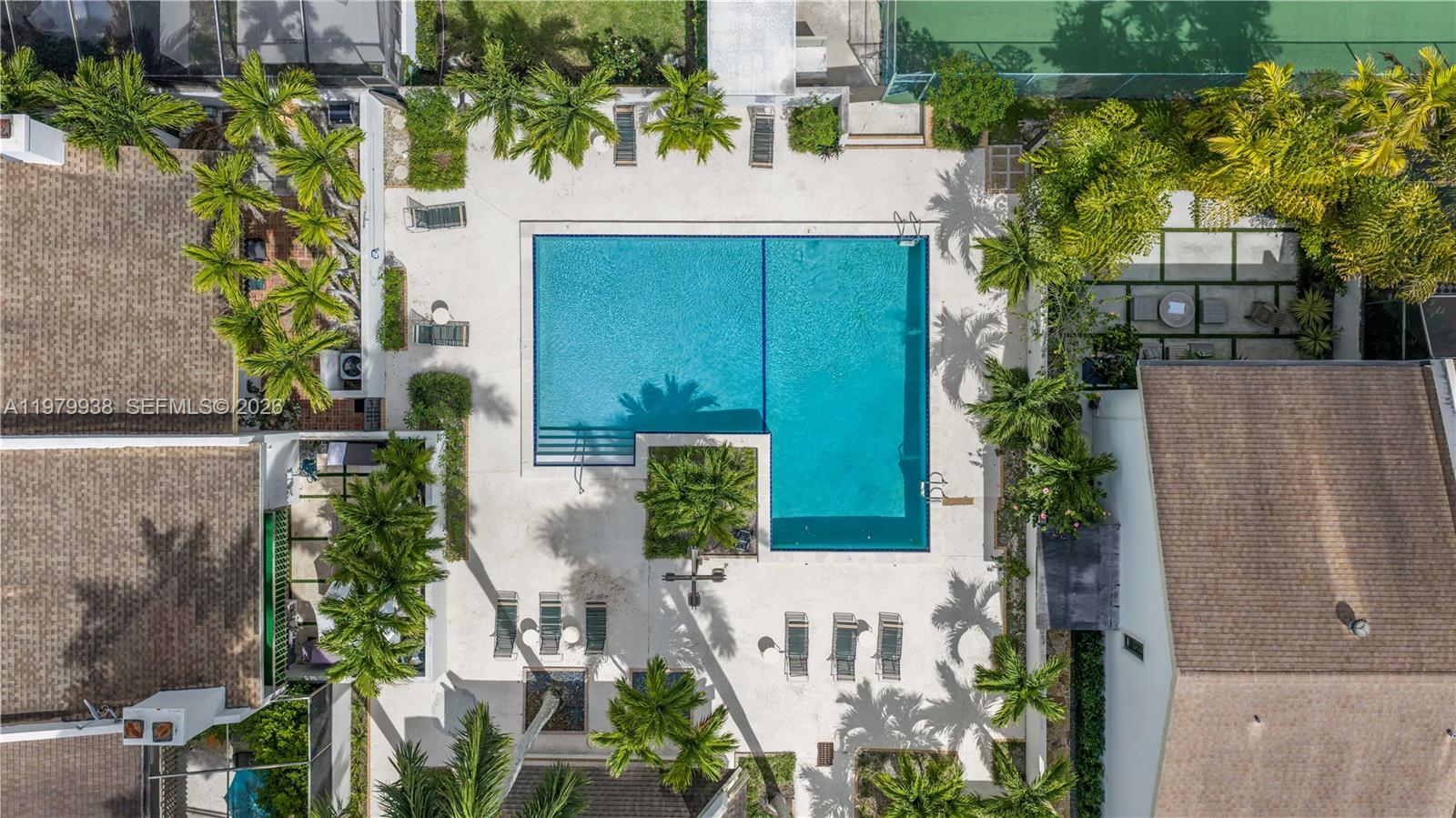 7010 SW 66th Ave #25 South Miami, FL 33143