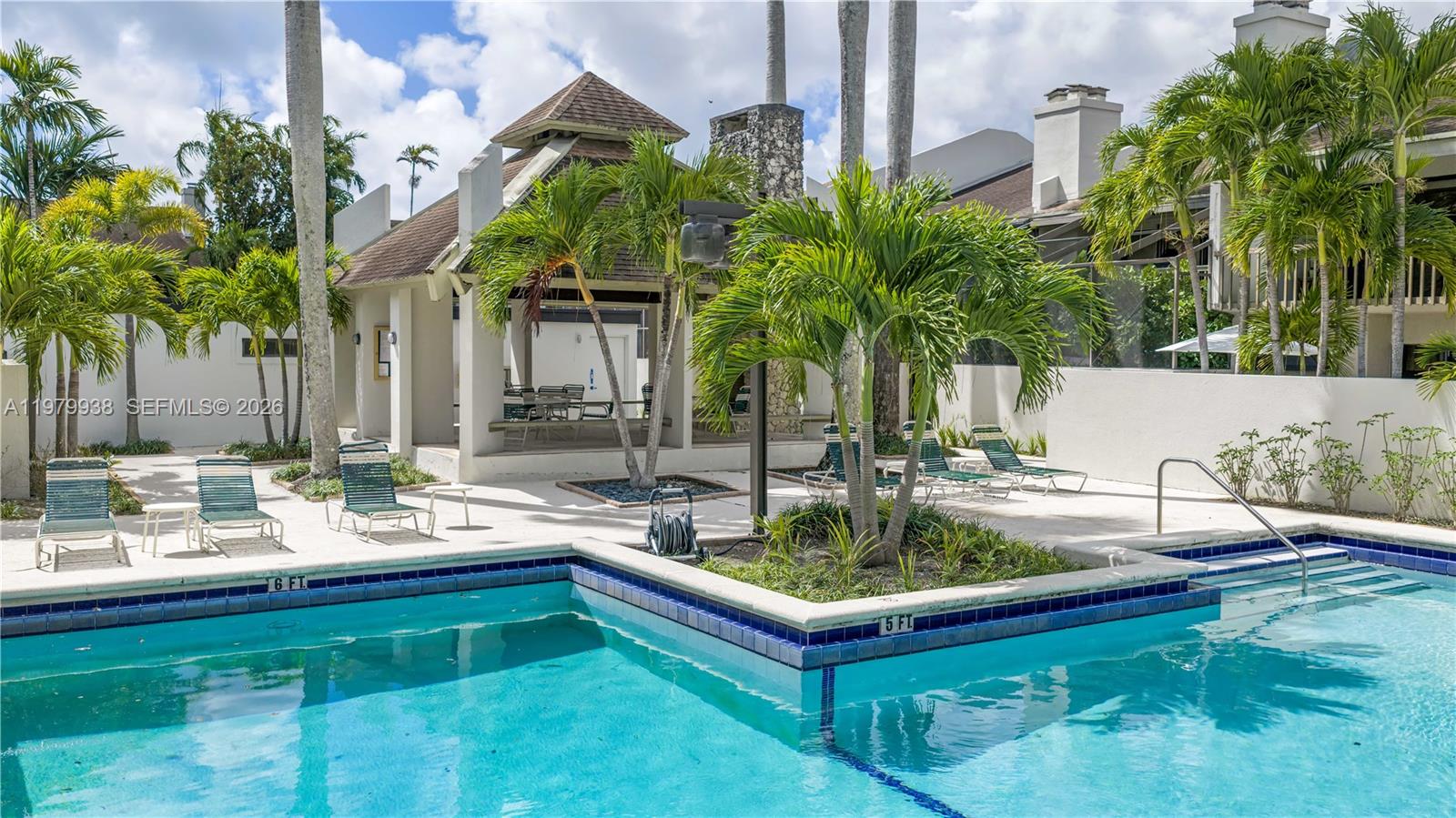 7010 SW 66th Ave #25 South Miami, FL 33143